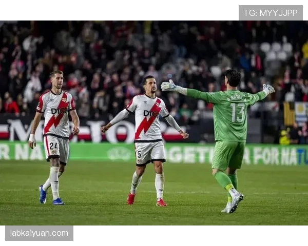 欧战舞台考验：特罗萨德在欧洲赛场的发挥